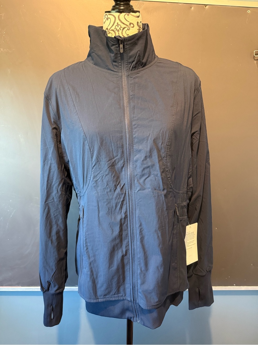 Lululemon Sights Seen Jacket